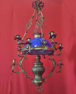 Bronze Kronleuchter mit kobaltblauen Tasse